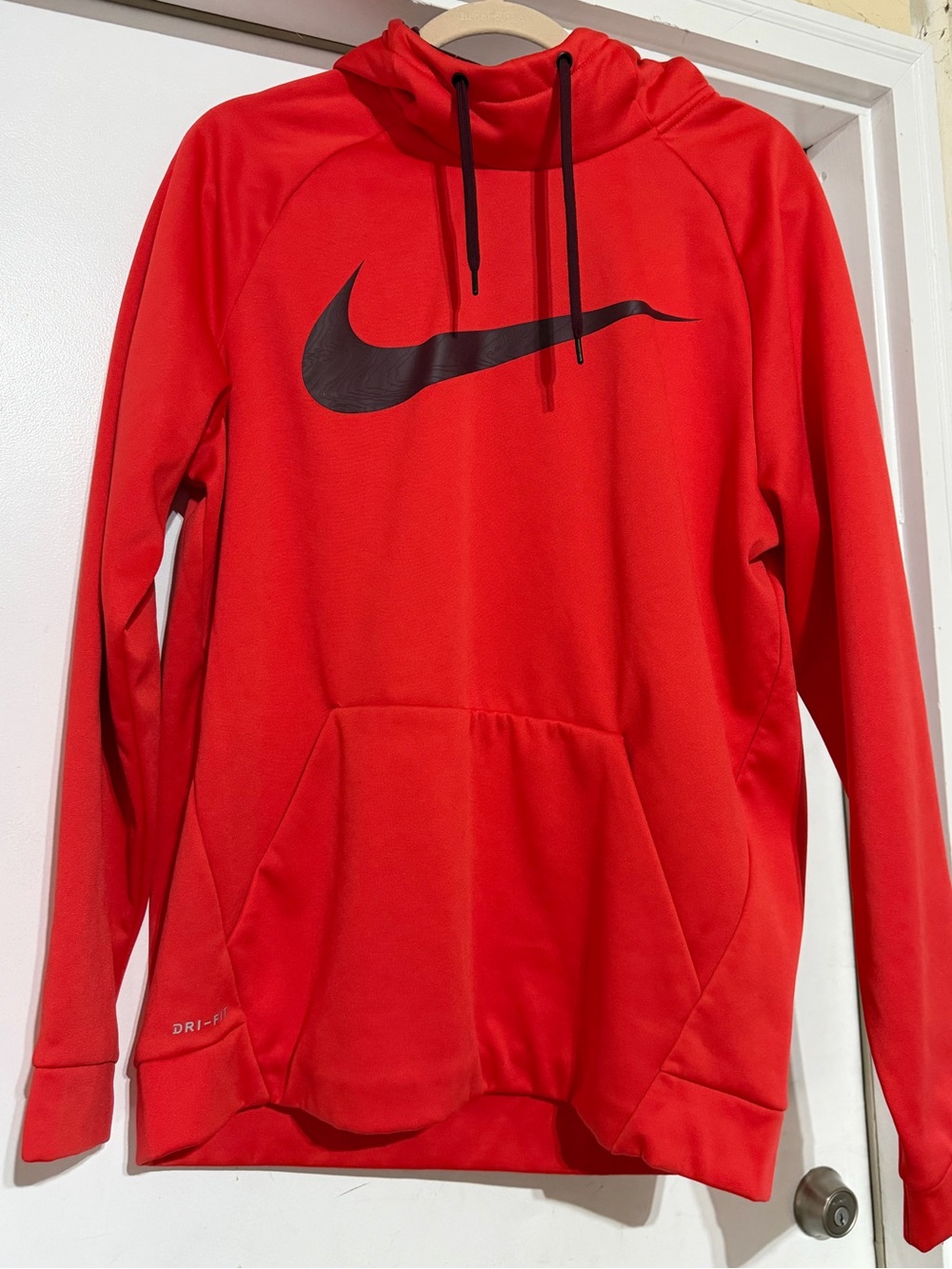Nike Women’s Large Red Pullover Hoodie NWOT Topographic Embossed Swoosh Dri-FIT